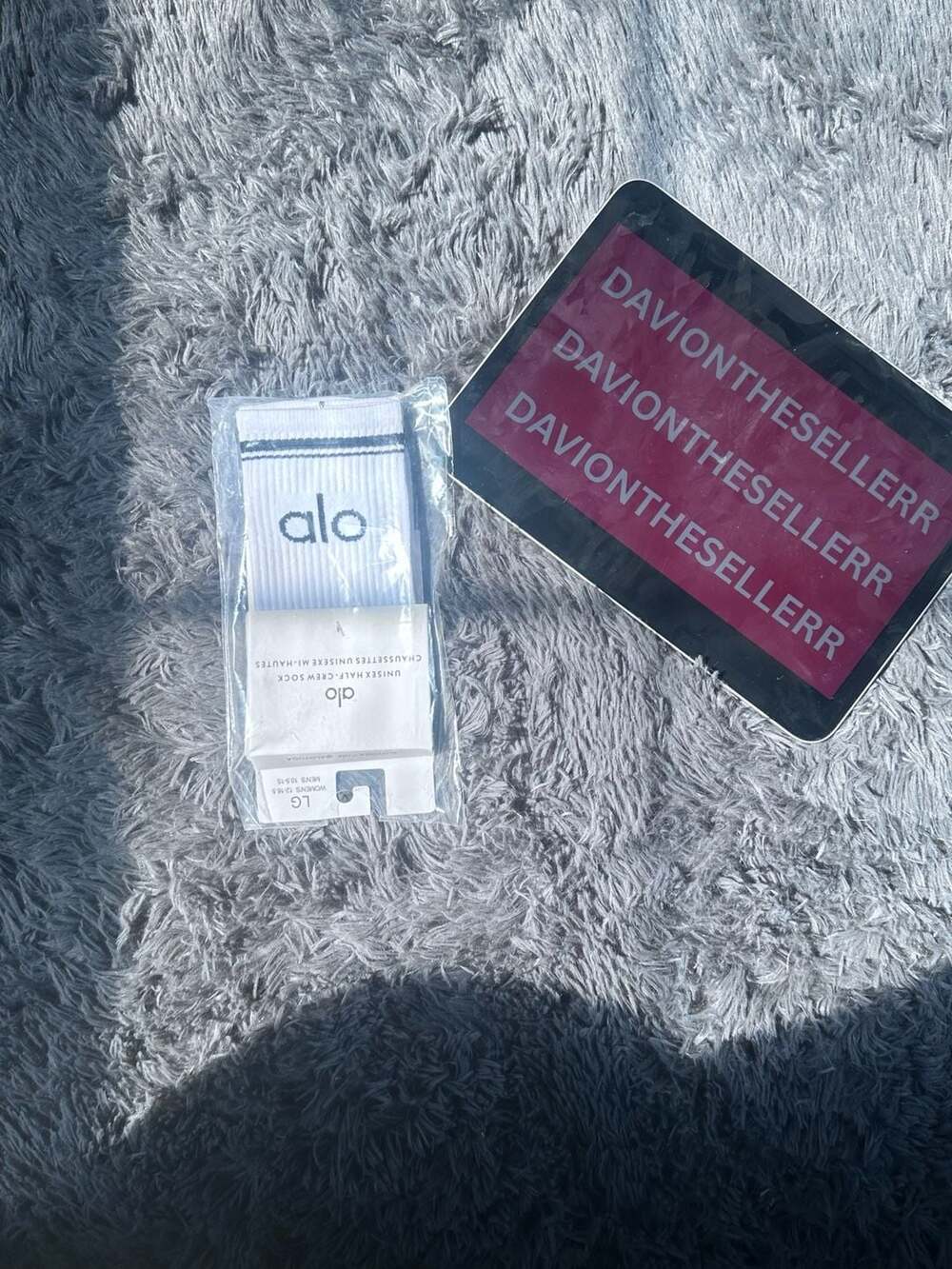 Alo Yoga Unisex Half-Crew Sock Athletic Heather Grey/White Size Large